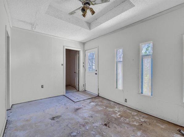 1430 W Woodard St, Denison, TX 75020
