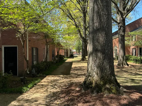 5730 Quince Rd APT 7, Memphis, TN 38119