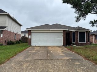 2426 Gwenfair Dr, Spring, TX 77373