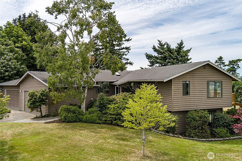 4th image of 1204 Leisure Street