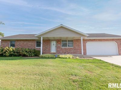 900 Dennis Dr, Eureka, IL, 61530