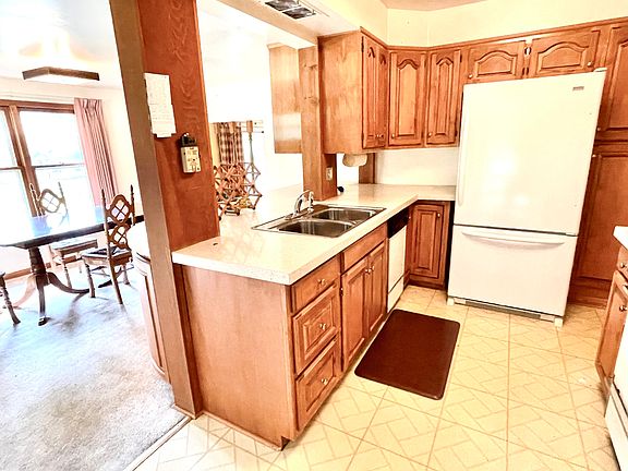 5th image of 3N100 Lakewood Dr