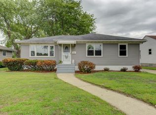 317 W 44th Pl, Griffith, IN 46319