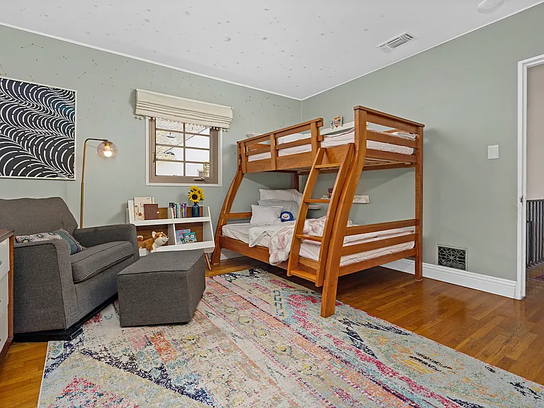 4006 6th Ave — Photo 26