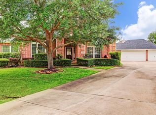33230 Whitley Ct, Weston Lakes, TX 77441