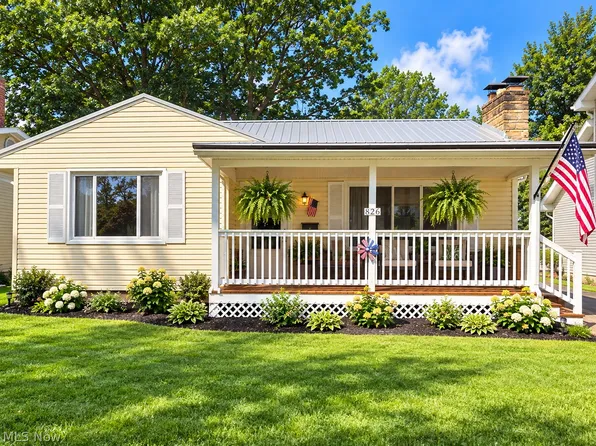 826 N Bentley Ave, Niles, OH 44446