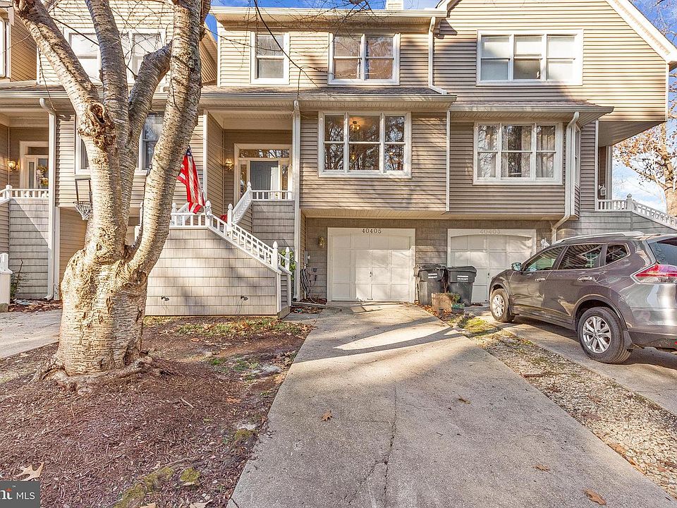 1st image of 40405 Breton View Dr
