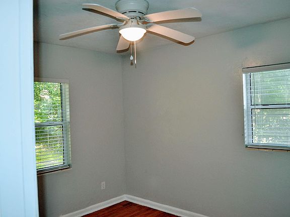 5th image of 2301 Dozier Dr