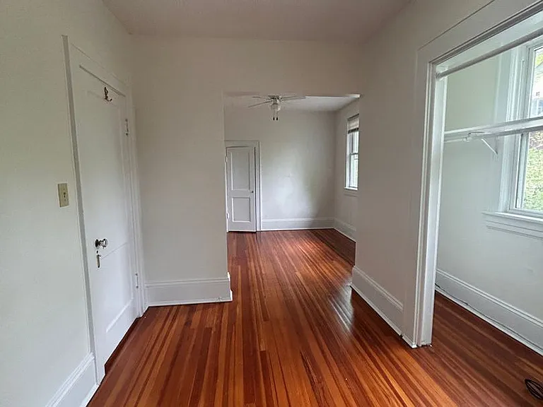 505 Camilla St SE — Photo 19