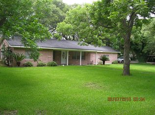 803 Maple St, Sweeny, TX 77480