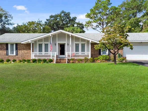 434 Hardison Drive, Minnesott Beach, NC 28510