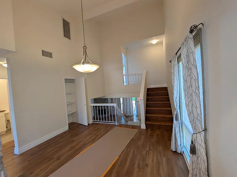 10051 Topanga Canyon Blvd #15 — Photo 9
