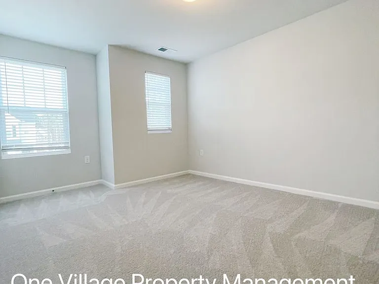 1142 Sweet Cream Ct — Photo 20