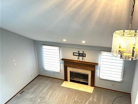 4th image of 2641 Westcastle Dr #2641