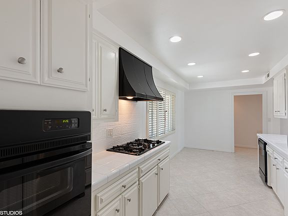 3rd image of 8027 Moorcroft Ave