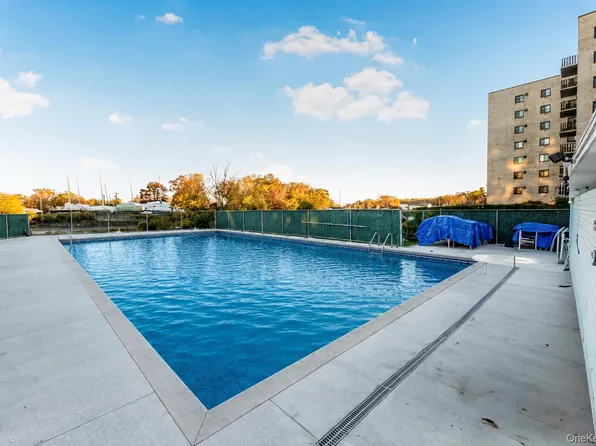 640 Pelham Road #4G, New Rochelle, NY 10805
