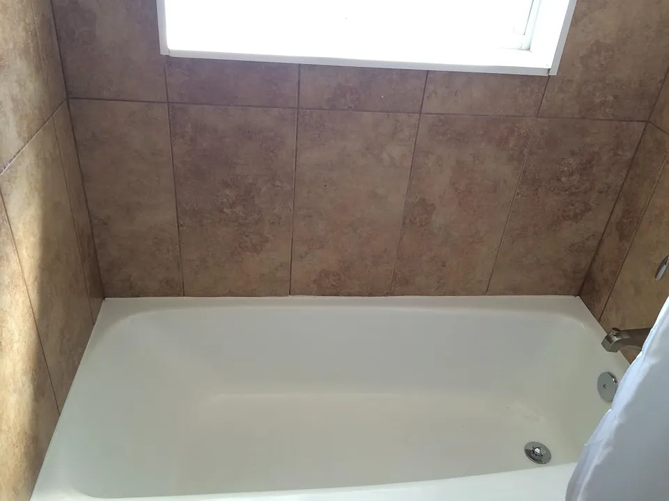 Bathtub