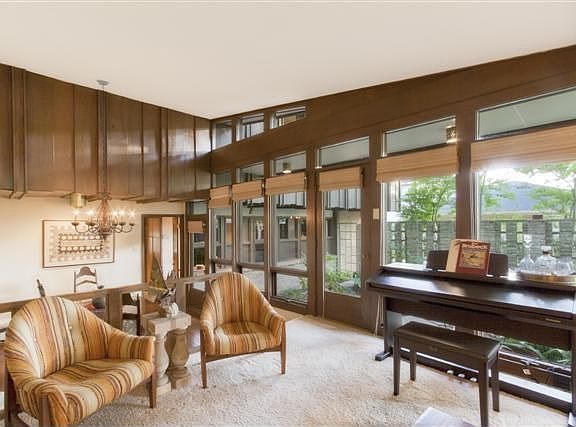 5th image of 6856 Blackwood Dr