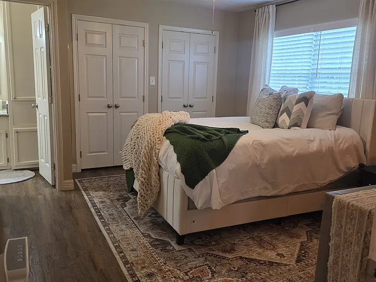 1438 Hayes Rd — Photo 5