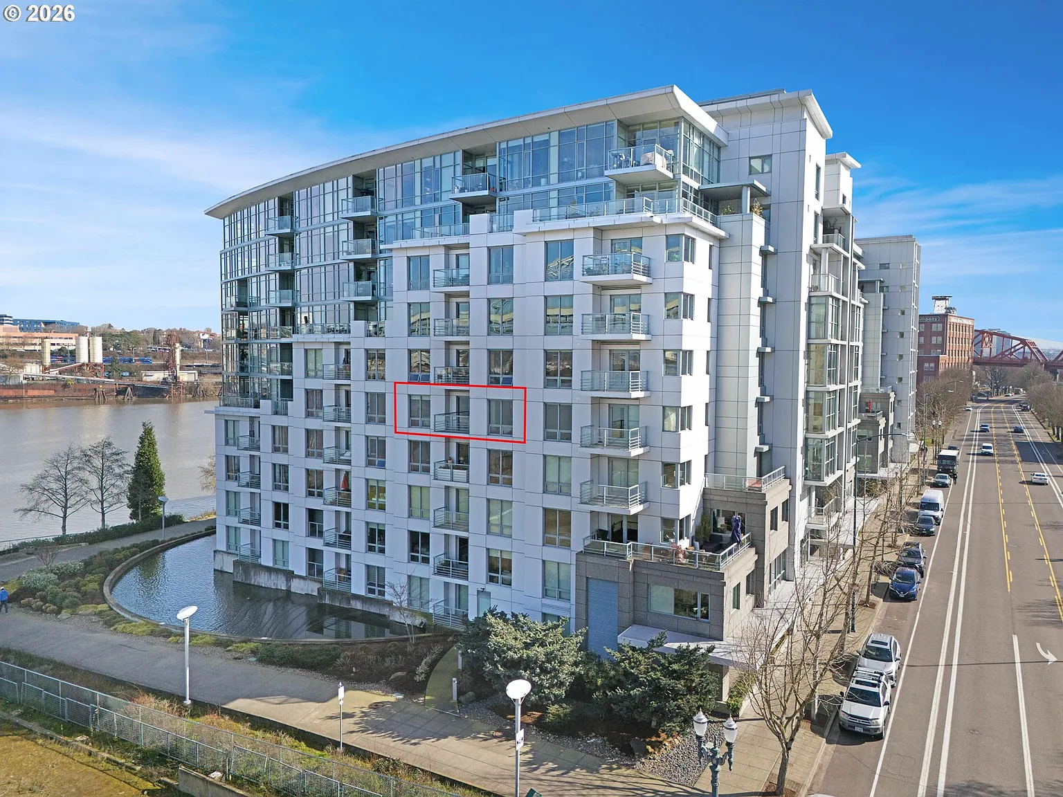 1310 NW Naito Pkwy Unit 505A photo 1