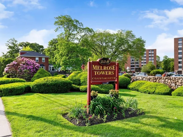 53 Melrose St APT 2B, Melrose, MA 02176