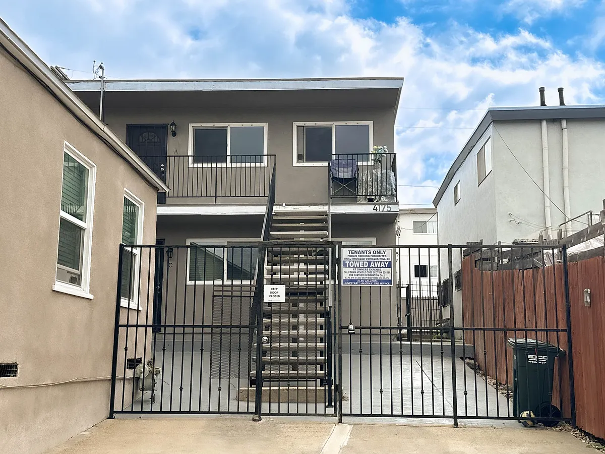 Building Photo - 4173-4175 Altadena Ave