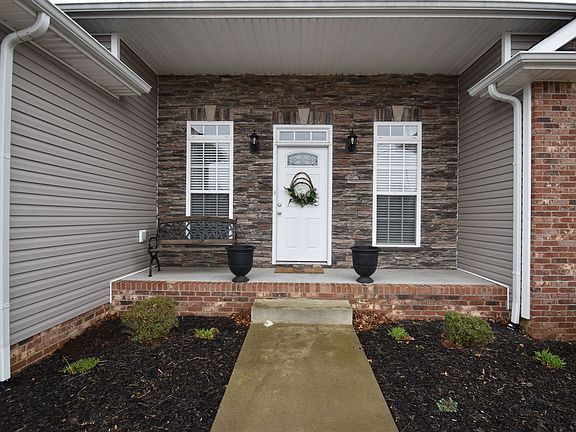 2nd image of 2359 Ellsworth Dr