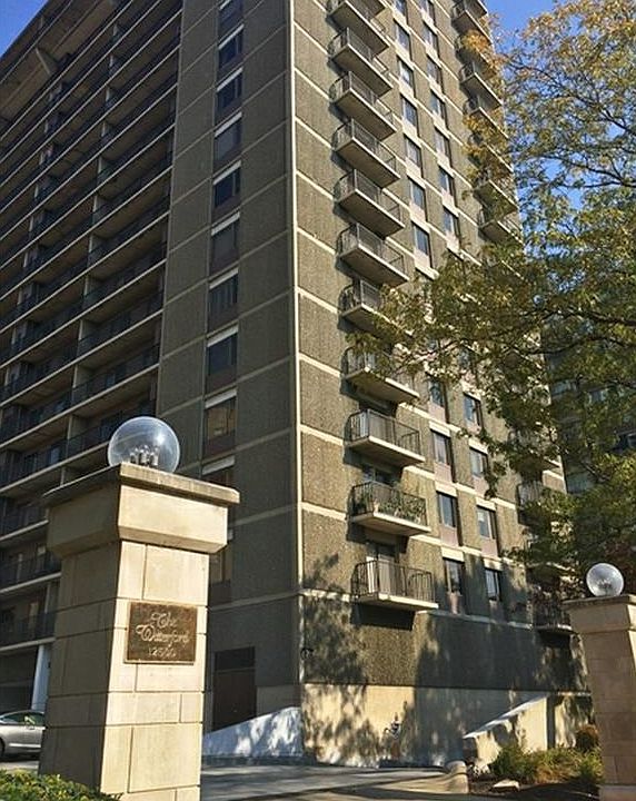 1st image of 12500 Edgewater Dr APT 1202