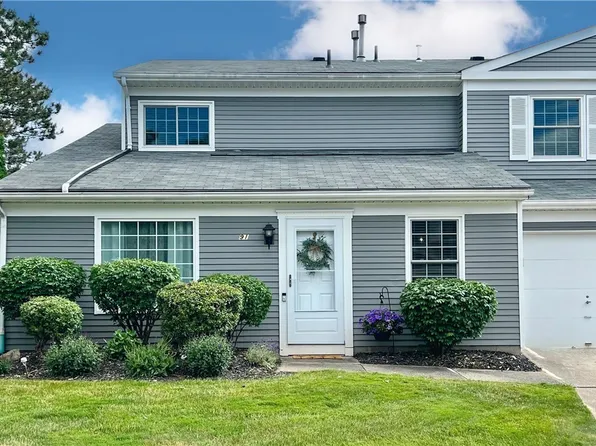 91 Firebush Ln, Northfield, OH 44067