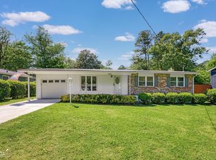 2928 Strathmoor Rd SE, Smyrna, GA 30080