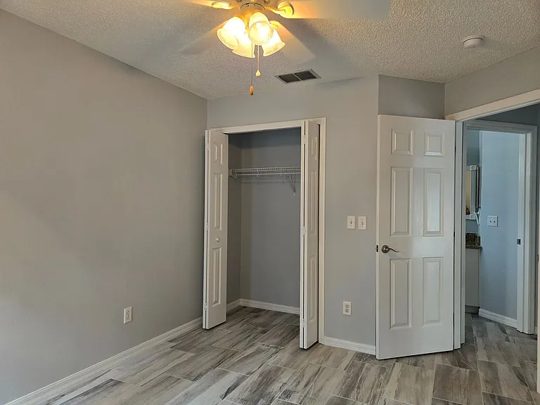 2102 Braxton St — Photo 18