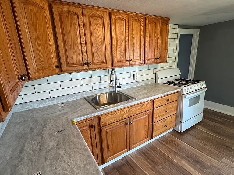 1207 Dewey Ave #US — Photo 1