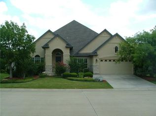 9417 Avalon Dr, Denton, TX 76207