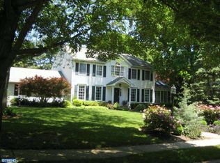 7 Sheldon Pl, Moorestown, NJ 08057