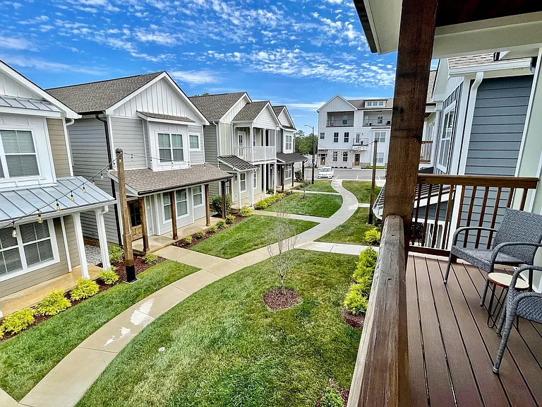Balcony View of Courtyard
