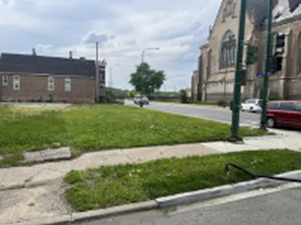 5900 S Princeton Ave, Chicago, IL 60621