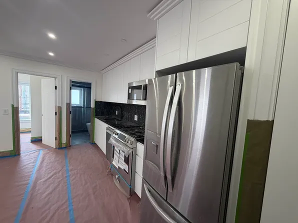 22-60 37th Street image 1 of 4