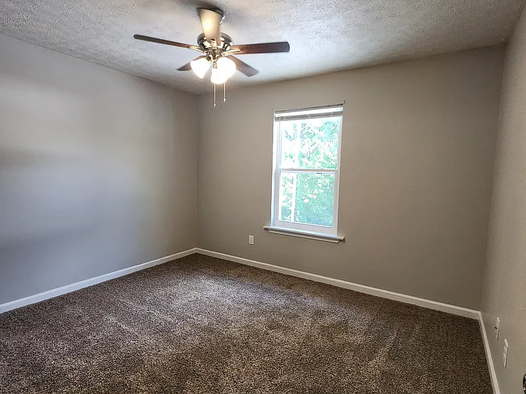 1495 Autumn Ave #8 — Photo 7