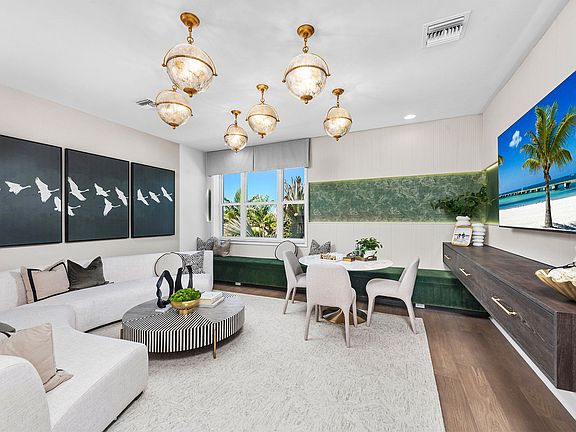 7th image of this home