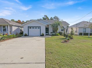 524 Lake Powell Dr, Panama City Beach, FL 32413