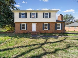 2517 Gum Wood Ct, Matthews, NC