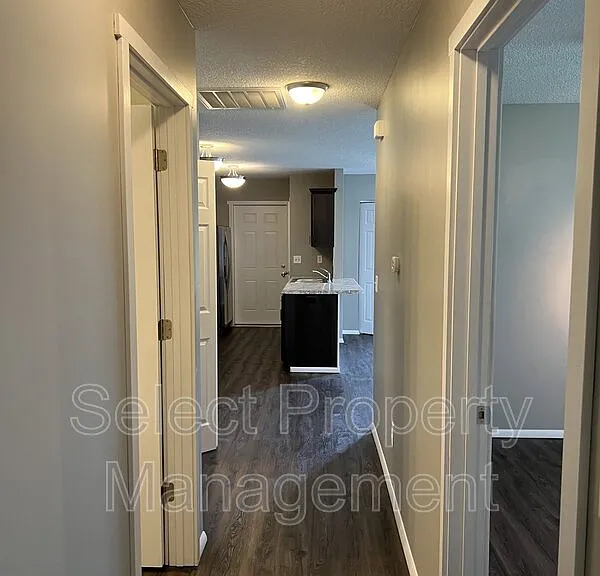2504 Alma Ave — Photo 33