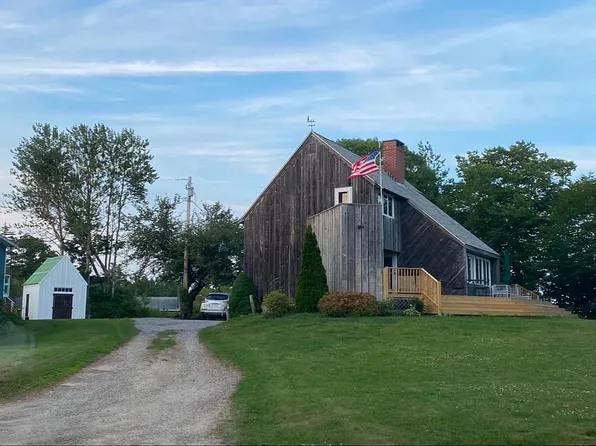 37 Webb Field Rd, Brunswick, ME 04011