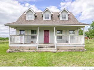 33061 N 3970th Rd, Ramona, OK 74061