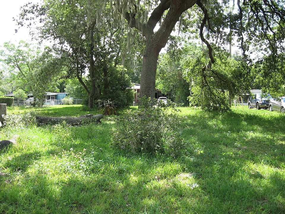 2nd image of 520 N Winter Park Dr