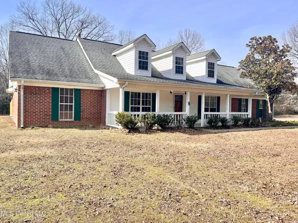 492 Memphis Ave, Holly Springs, MS 38635
