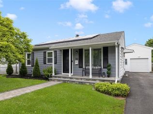 150 Memorial Dr, Pawtucket, RI 02860