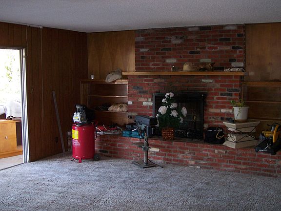3rd image of 5106 Sawyer Ave