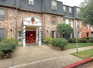 353 N Post Oak Ln APT 728, Houston, TX 77024