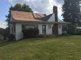 5264 Simpson Rd, Rockford, IL 61102